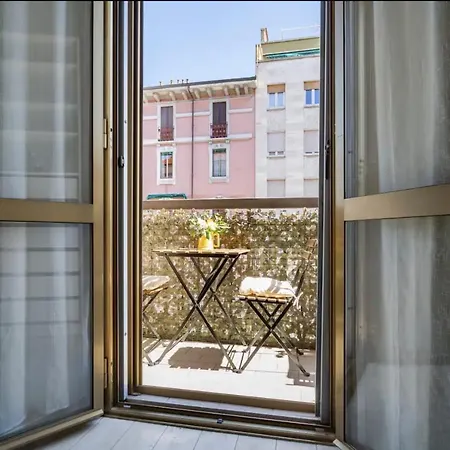 アパート Modern Apartment, Centro Piola